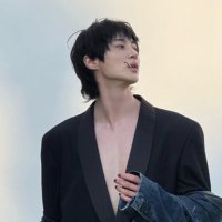 To.우석 (@_towoo) 's Twitter Profile