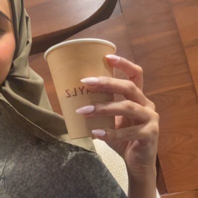 jojoll66's profile picture. احب الصيف