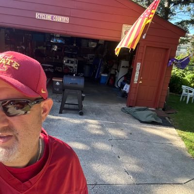 CyclONEnation. #skol #cubs #bulls #nyrangers
retweets are not endorsements.
politics used to be fun. Dump Trump
#FBR