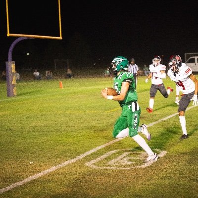 ChadJohnson_17's profile picture. Thatcher Eagles c/o 2026 - All-Region 1st Team QB https://t.co/tMig5JX0Uh https://t.co/Pp6EoGY4aS