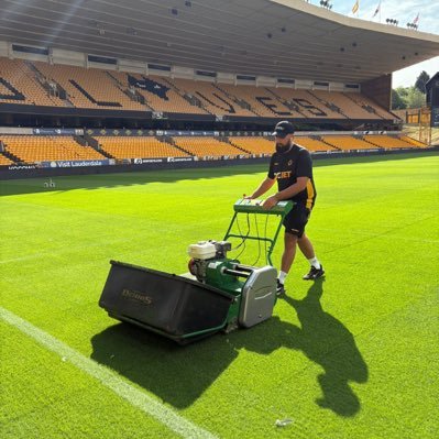 AndyAustin25's profile picture. Wolverhampton Wanderers Groundsman