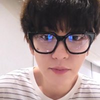 보라 (@ariies___) 's Twitter Profile