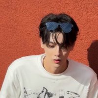 • (@f20597_) 's Twitter Profile