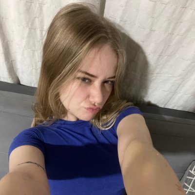 itsmeEmmafrst's profile picture. fresh 18 🦋
but not too much ❥