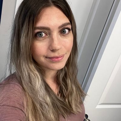 Gamer | New streamer | Follow me https://t.co/vRhAZxCNtj