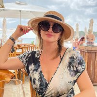 CrossoverQueen (@sophia1985213) 's Twitter Profile