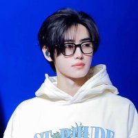 ` ๐ ๐น๐๐๐๐๐ ๐ ` (@niceeee0719) 's Twitter Profile