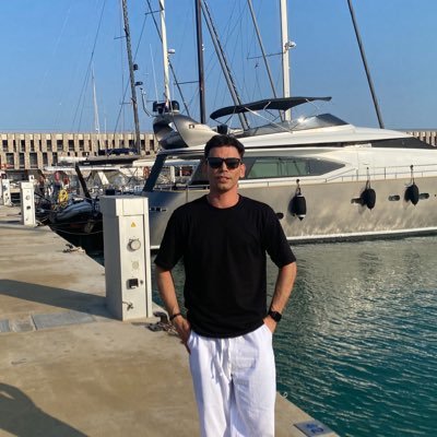 Helping millions of enterpreneurs increase their sales | Software Engineer | Fundador https://t.co/xq2WnlLXLT| Mi libro: https://t.co/Q0h1h8gnLp |