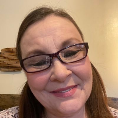 Christian woman with strong opinions. Politically neutral although i hold Conservative values,I keep an open mind. interested in truth only.