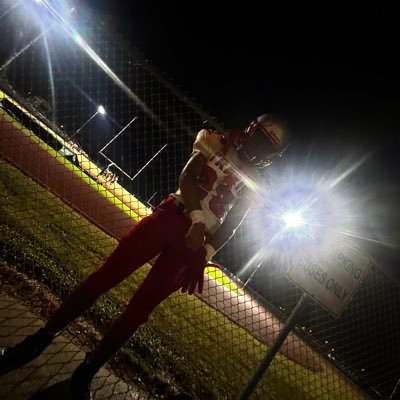 William B. Travis HS 2028 |5’10 160lbs |Dual sport🏈🏃♂️ |DB/ 110,300 Hurdles |3.38 GPA |Contact 806-928-2519,Jospehchevar1@gmail.com