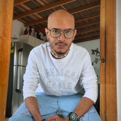 itaguiseño de 31 años acuarianos amante de los animales