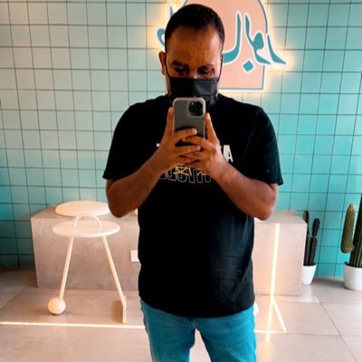 ربيعاً يلوح في الأفق..أملاً قريباً يحتضني.. يوماً جديداً يبهجني..نهايةً لكل قلق ✨