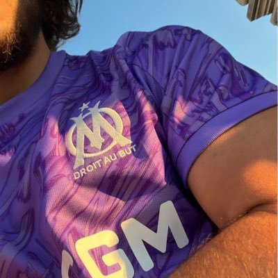 L’OM passe avant tout. #TeamOM ( je FB toute la team )