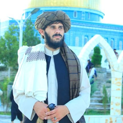 وَتُعِزُّ مَنْ تَشَآءُ وَتُذِلُّ مَنْ تَشَآءُ ۖ بِيَدِكَ الْخَيْـرُ ۖ.