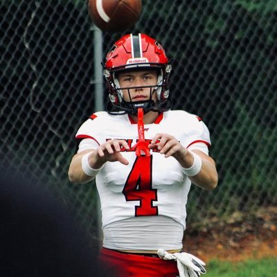 Walkertown football/2026/Wide out🏈/3.1Gpa/6,1ft/4.45 40 time/ 336-422-5517/https://t.co/35FfIQKqIW ID 2407367190