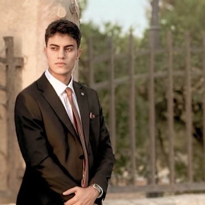 Human being is something that must be overcome 🐒. 🇮🇶. مُترجم. translator 📖 English teacher. books