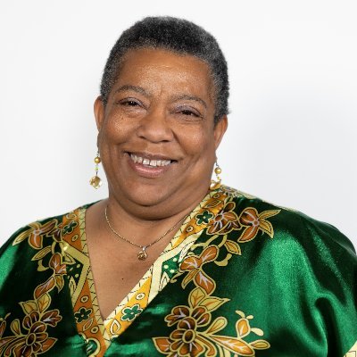 Gifted by God as StorySpeaker, Historic Presenter, Educator, Event Planner, Mentor, Smile-Giver, Thought-Provoker & Prayer Warrior. Upside down 4God thru Arts!