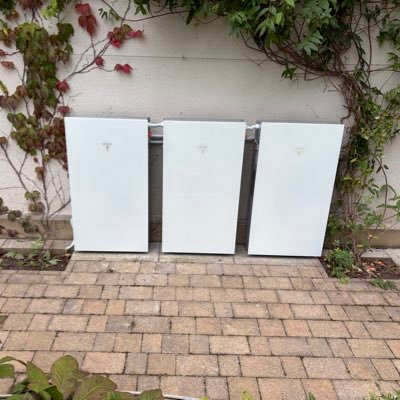 Solar PV and Tesla Powerwall installers. Covering the north west of England, north Wales and the midlands.