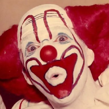 Clown fan who also is a NoPixel GTA RP clown fan (They do not behave like traditional clowns of any kind). Sharing fan art and aesthetic clowns of all kinds.