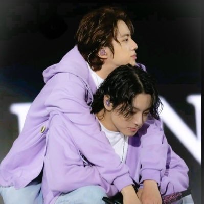 This account is for my love for JIN (and BTS in general) | JinKook (not a shipper coz some of you are dumb as fuck) | Minors DNI