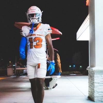Orange Vista High school // 3.0 GPA // C/O 2026 // WR 5’10 165 // 1st Team IVY LEAGUE WR // D5 CIF champ