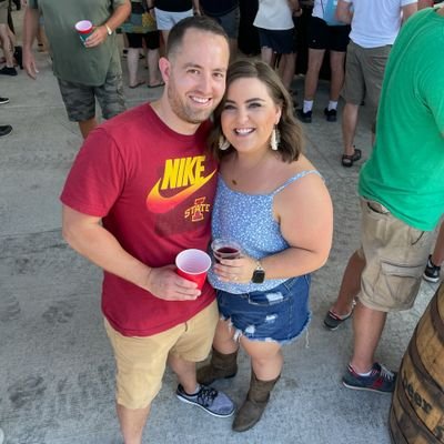 Civil engineer. Iowa State football/basketball fan. Beaverdale resident. I like tacos. I have a dog.