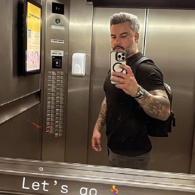 PaiGemeas's profile picture. nada como uma dia após outro dia