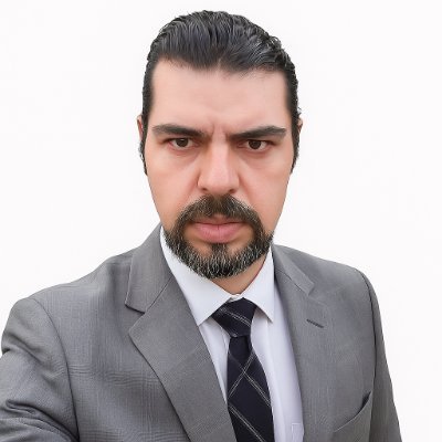 ترک/آذربایجانی/ایرانی
در انتظار روزهای خوش
از زن ستیز و مرد ستیز فراری/از تندروها با هر مسلک که باشند متنفر
(رفیق زیاد خودت نگیر ما باهات خاکی هستیم)