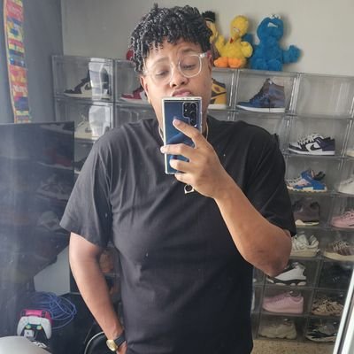 The king in black / A sneaker enthusiast, often called a Sneakerhead