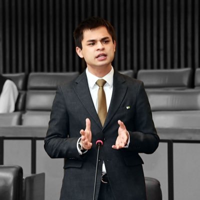 🇵🇰 Youngest parliamentarian & minister in Pakistan’s history | Former pro footballer |MNA 264| PPPP| Proud Son of Shaheed Siraj Raisani.