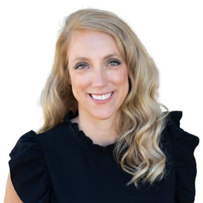 Boy mom, high school principal, passionate leader & learner, forever teacher, ‘22 @NASSP National Principal of the Year, Board of Directors, co-author #LeadLAP