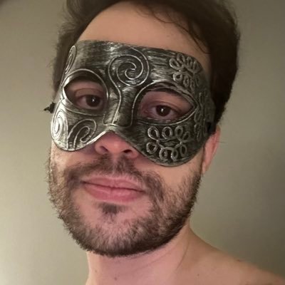 Dominador. Fetichista. BDSM. Sua vida vida mais feliz aqui 👉🏻 https://t.co/FQtO6qeiLd