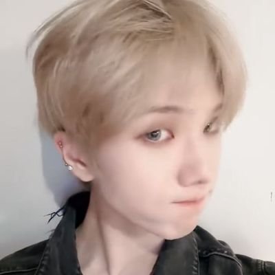 25 Profile