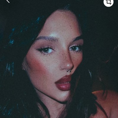 💋 soft. spoiled. irresistible. 💕 i’m the kind of good girl you pay to keep. 😇🥰 cashapp: $POzzy93 💰💰💰