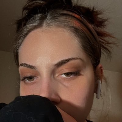 DuventLouison's profile picture. 