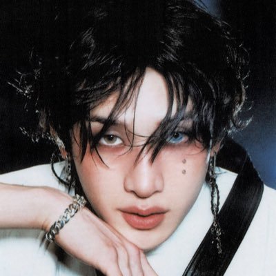 peaceful multi 🧚🏽♀️| 24 | esp/eng | saw ateez 080324✨, skz 011825 - 061425 ✨, enhypen 012525 ✨