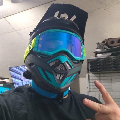 30s, Gay, South Carolina: Linux Engineer, Containerization, Automation, Coding, Automotive, Gear/Rubber Enthusiast.
Chernobylfang on all the socials