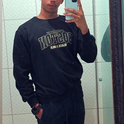 FAÇO PARCERIAS PARA VÍDEOS E FOTOS.
Massagista, psicólogo, até psiquiatra se vc preferir. sou cozinheiro, socorrista e um ombro amigo.sou direto e verdadeiro.