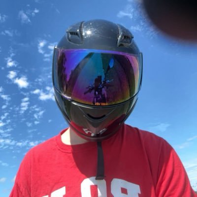 qfin_ethan's profile picture. 