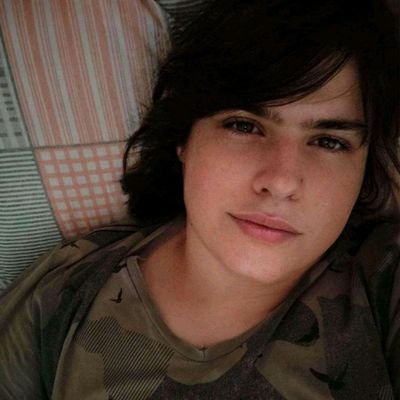 Amante de jogos focados em narrativas/✨Sou hunter 🏆/
Adoro ler 📚/🎮jogar/Amo séries,filmes e um bom café ☕