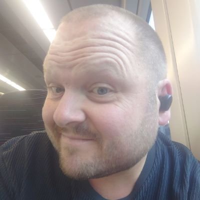 #NonLeague blogger, talks a good game on @Thebackpostshow & @elrfootball, likes the simple things in life, also #MentalHealthMatters & #ItsOkNotToBeOk