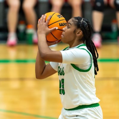 5’10 | CG | ‘27 | OKC | Bishop McGuinness Catholic | Cyfair Elite 17U Atkinson | 4.0 | NCAA ID# 2206574974 Mariahconally@gmail.com