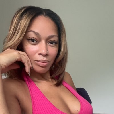 Amazon Best Selling #Romance Author who digs passionate AF things | Owner of @HER_legacymedia | blogger on @teamhercrisis | STL 2 ATL | Originality is Queen!