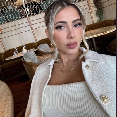 ava_orsini's profile picture. 