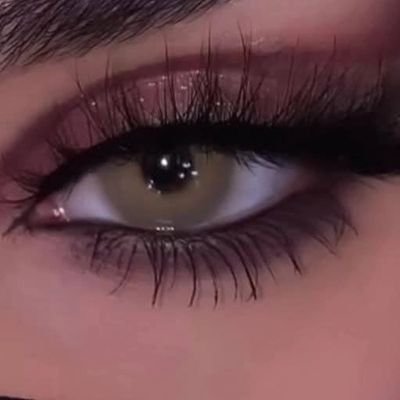 ..
كُن لي كونًا، أكون لك كائن لا يكون إلا بكونك 🤍🫂
ِ