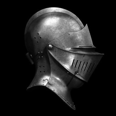 mavenis8's profile picture. 