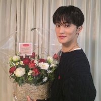 zzzzzzzz (@benisecret) 's Twitter Profile