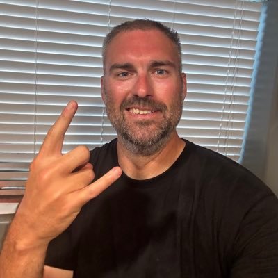 Father to 2 beautiful daughters. Diehard #UGA fan #GoDawgs Engineering Manager at @ezcater, formerly @clickfunnels and @emmaemail. BBQ enthusiast.