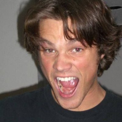 faço parte de todos os fandoms existentes da terra, passar bem.
#metaltwt #1d