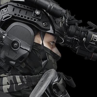 Glevouz's profile picture. Graphic Designer | @Roblox Digital Fashion Designer | Tactical Photography